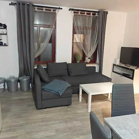 Work And Fuer 5 Personen 2 Schlafzimmer Grosse Wohnkueche, Bad Und Balkon Apartment Plettenberg